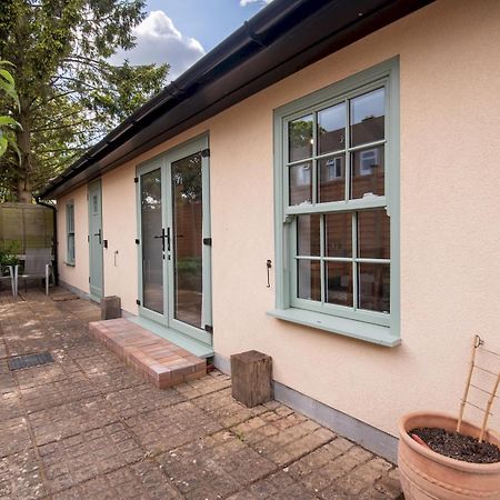 Pass The Keys Charming Garden Cottage With Parking バース エクステリア 写真