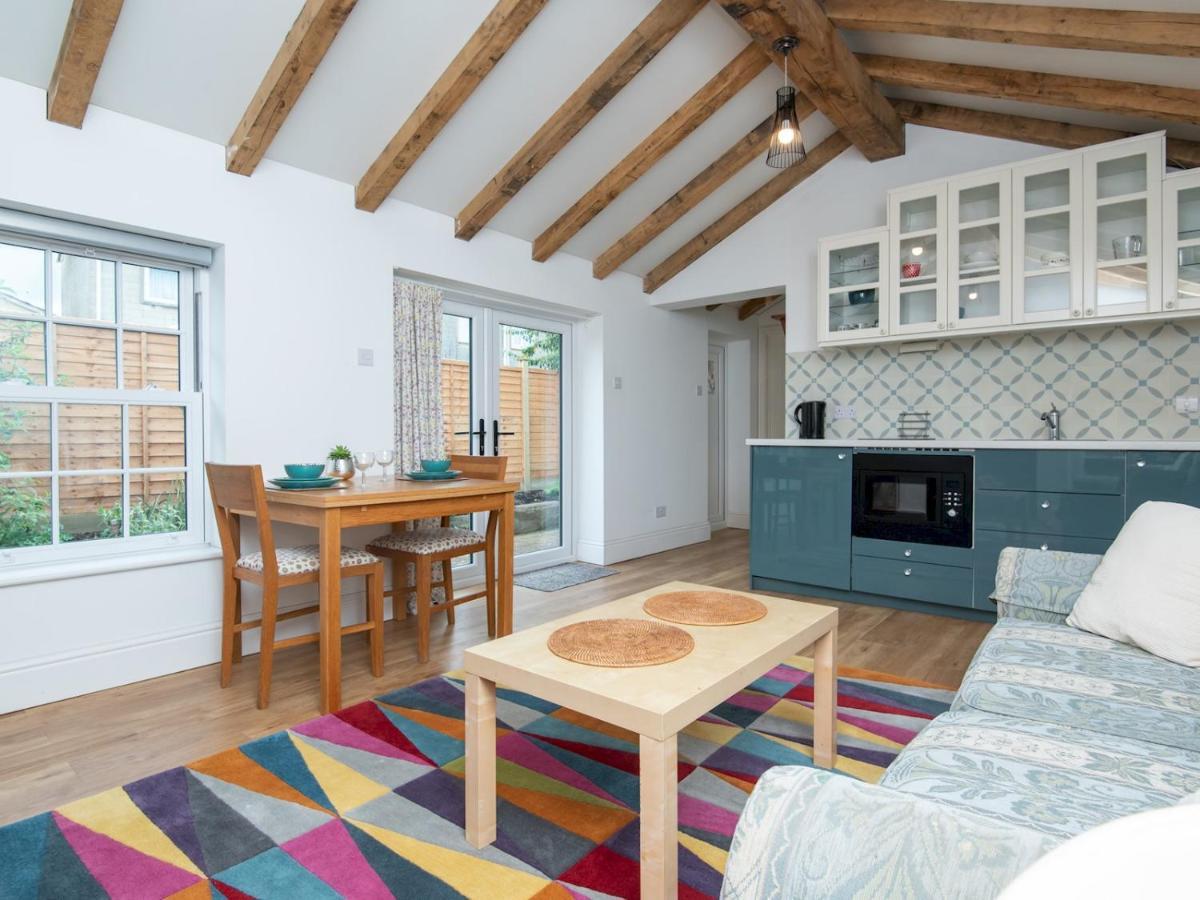Pass The Keys Charming Garden Cottage With Parking バース エクステリア 写真