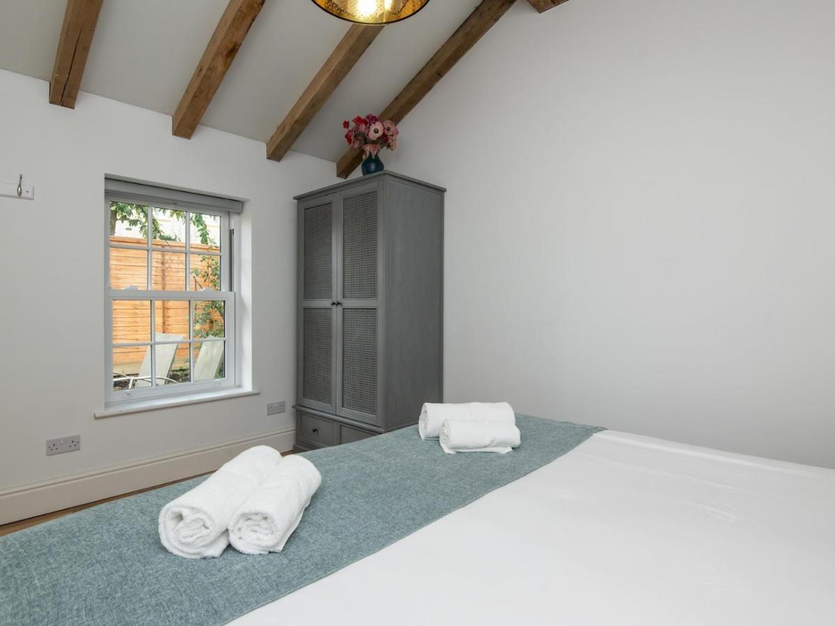 Pass The Keys Charming Garden Cottage With Parking バース エクステリア 写真