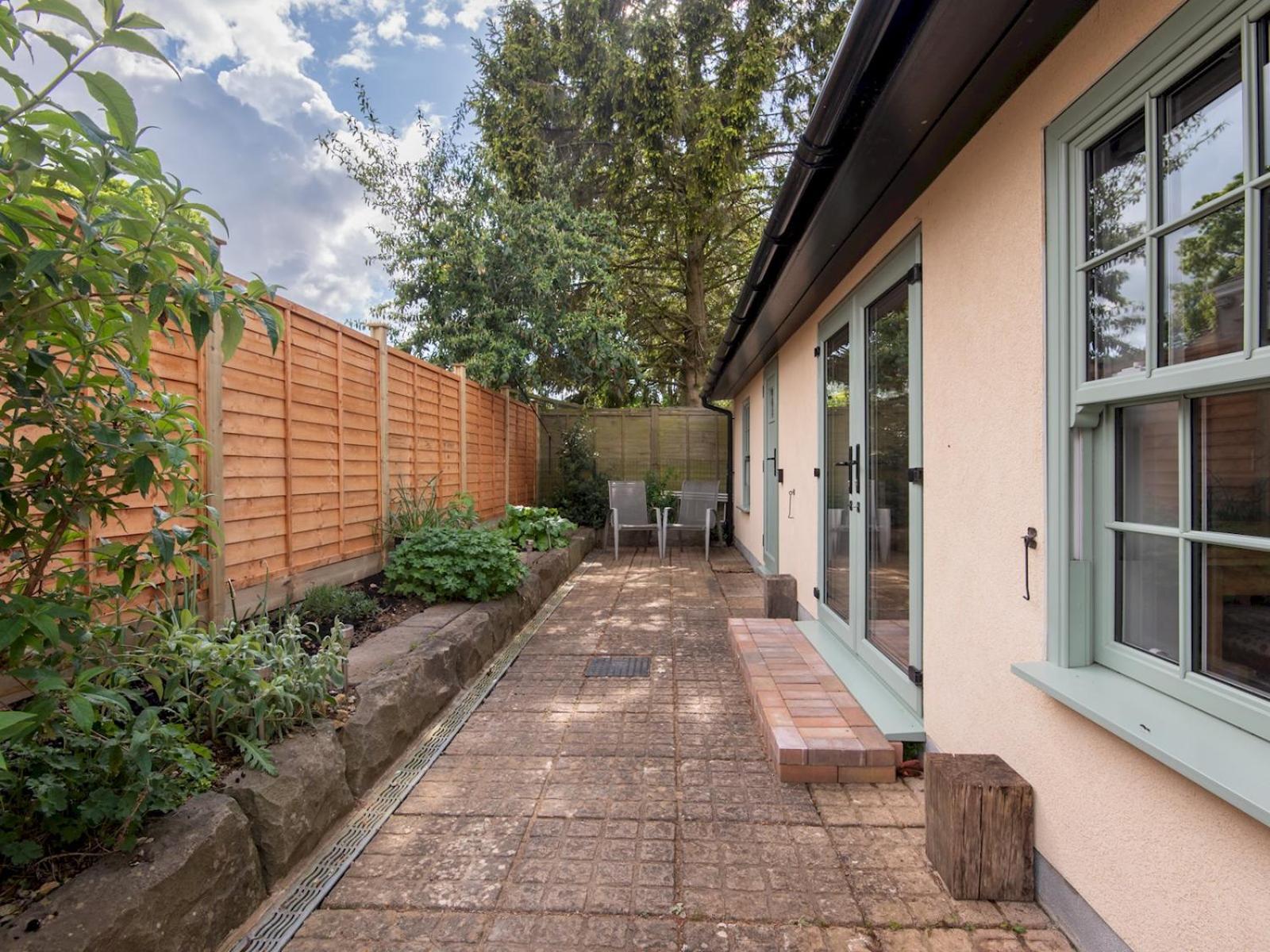 Pass The Keys Charming Garden Cottage With Parking バース エクステリア 写真